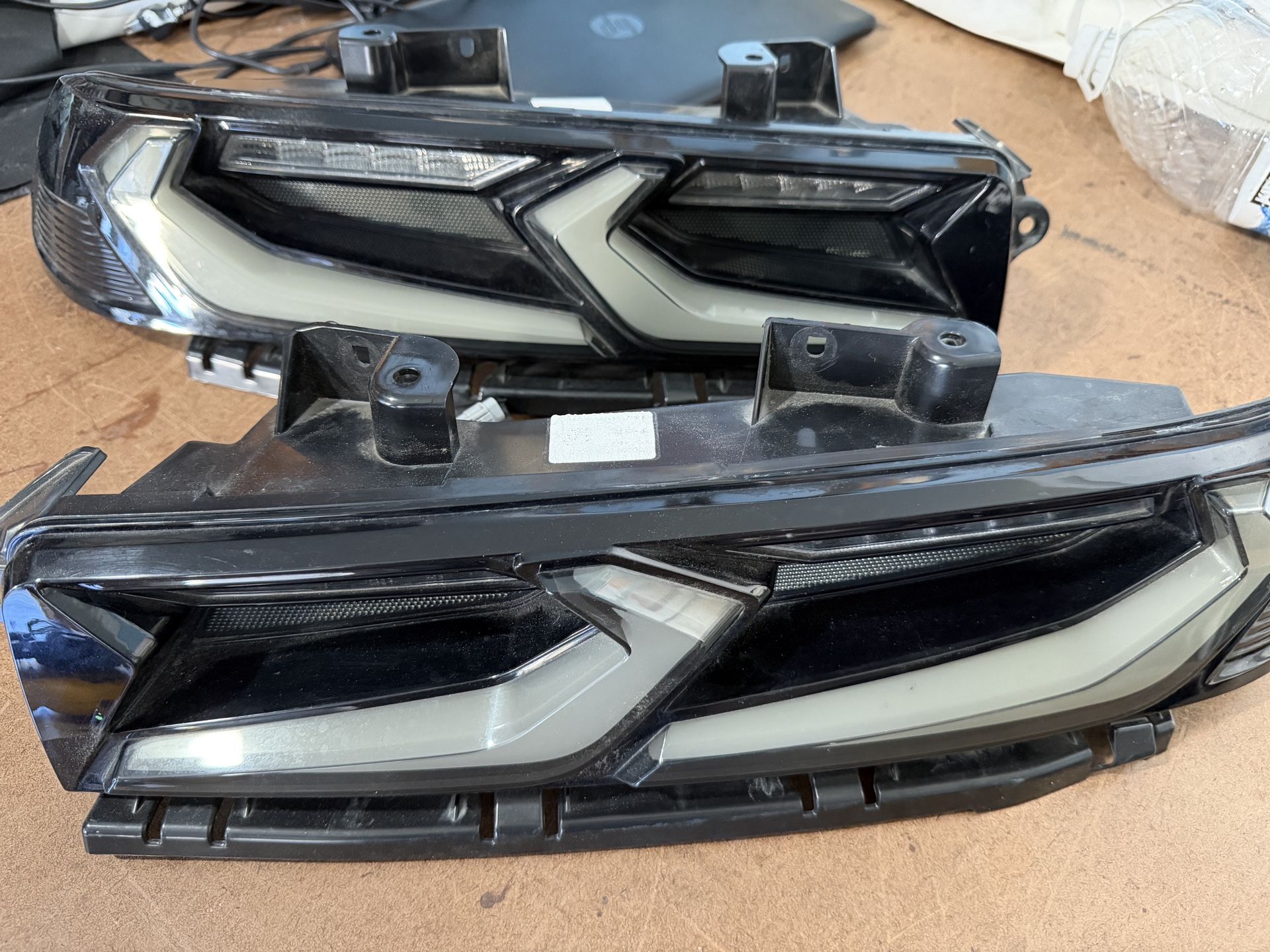 2014-2015 Chevy Camaro Umbra LED Taillights – Gloss Black/Smoke