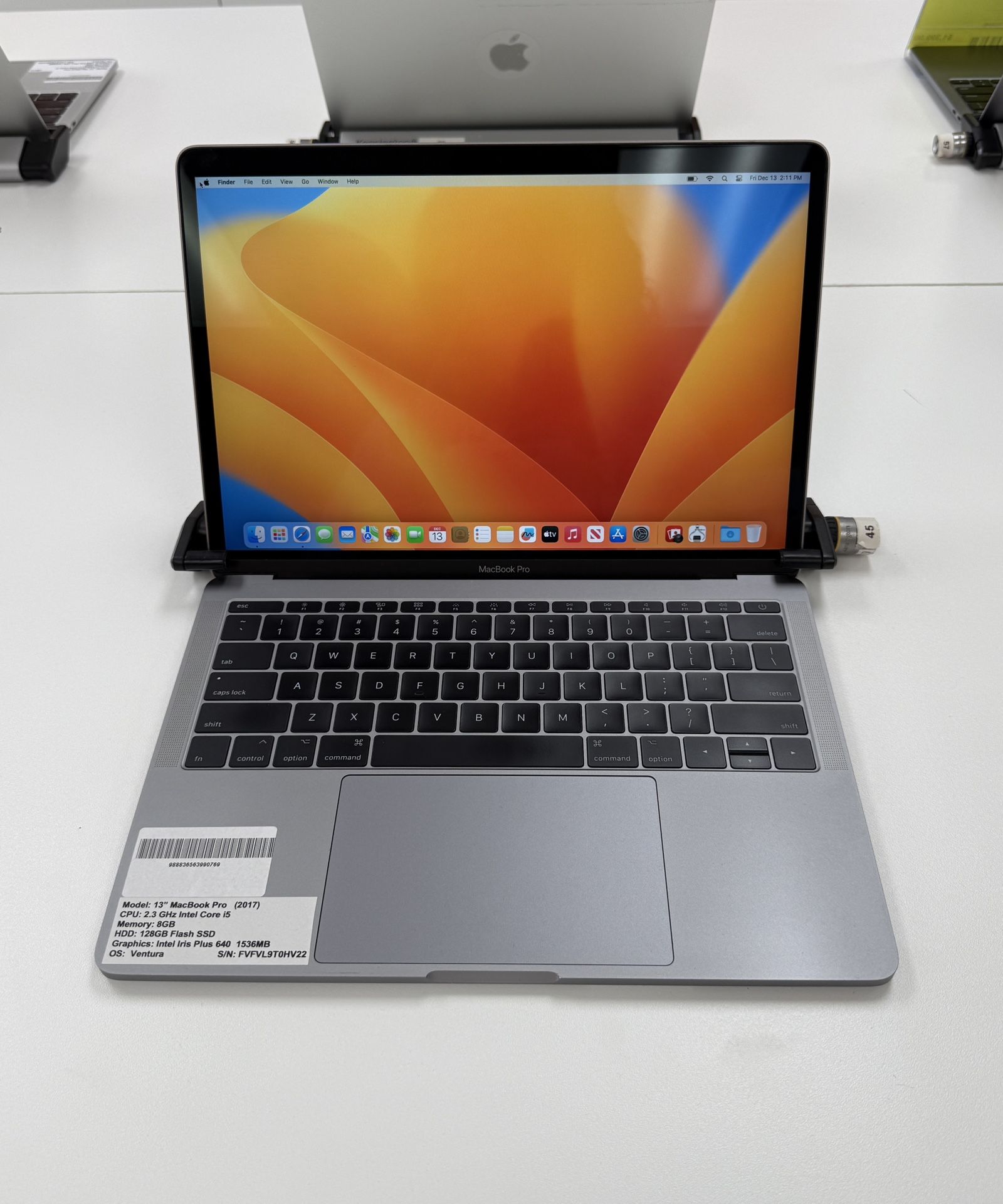 13 MacBook Pro Intel Core i5*128GB SSD*8GB RAM