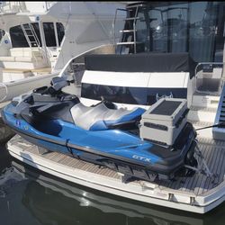Sea Doo GTX  3 seater with GPS/Radio/cooler
