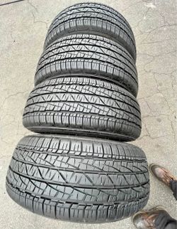 245-60R18 Firestone set of Tires en excelente condición 80%life 😎🏁