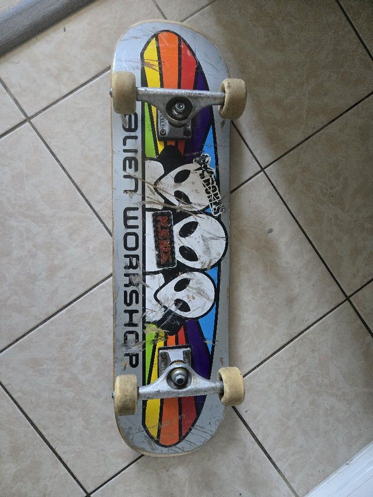 Skateboard