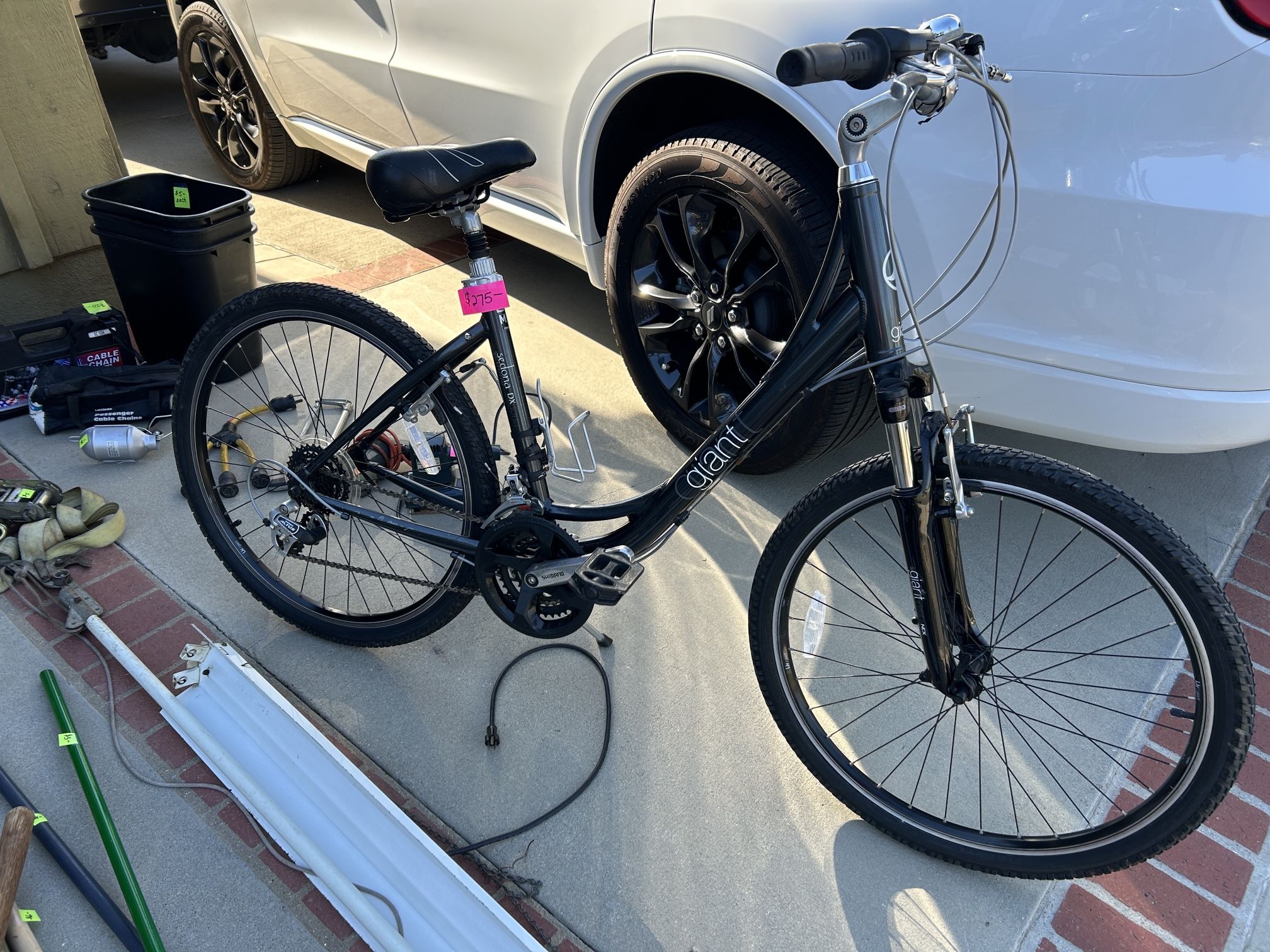 Giant Sedona DX Bike