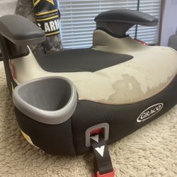 Graco Booster Seat With Cup Holder