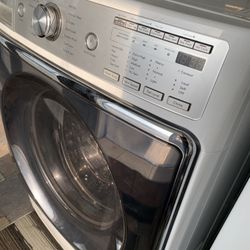 Kenmore Elite and Washer And Dryer Set