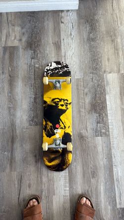 Element/Starwars skateboard