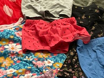 Girls 2T Clothing