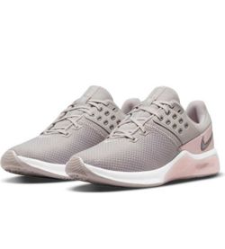 Nike Airmax Bella TR 4 Sneakers - Women Size 6R