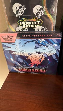 Pokémon Mega Evolution Chaos Rising Elite Trainer Box
