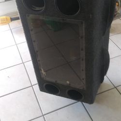 speaker Box with amplifier