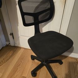 Brand New..Desk Chair Swivel N Height Adjustment 