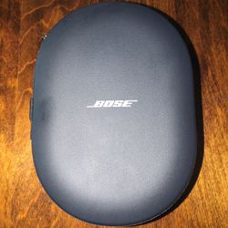 Bose Quiet Comfort Ultra Bluetooth Wireless Noise Cancelling Headphones -black