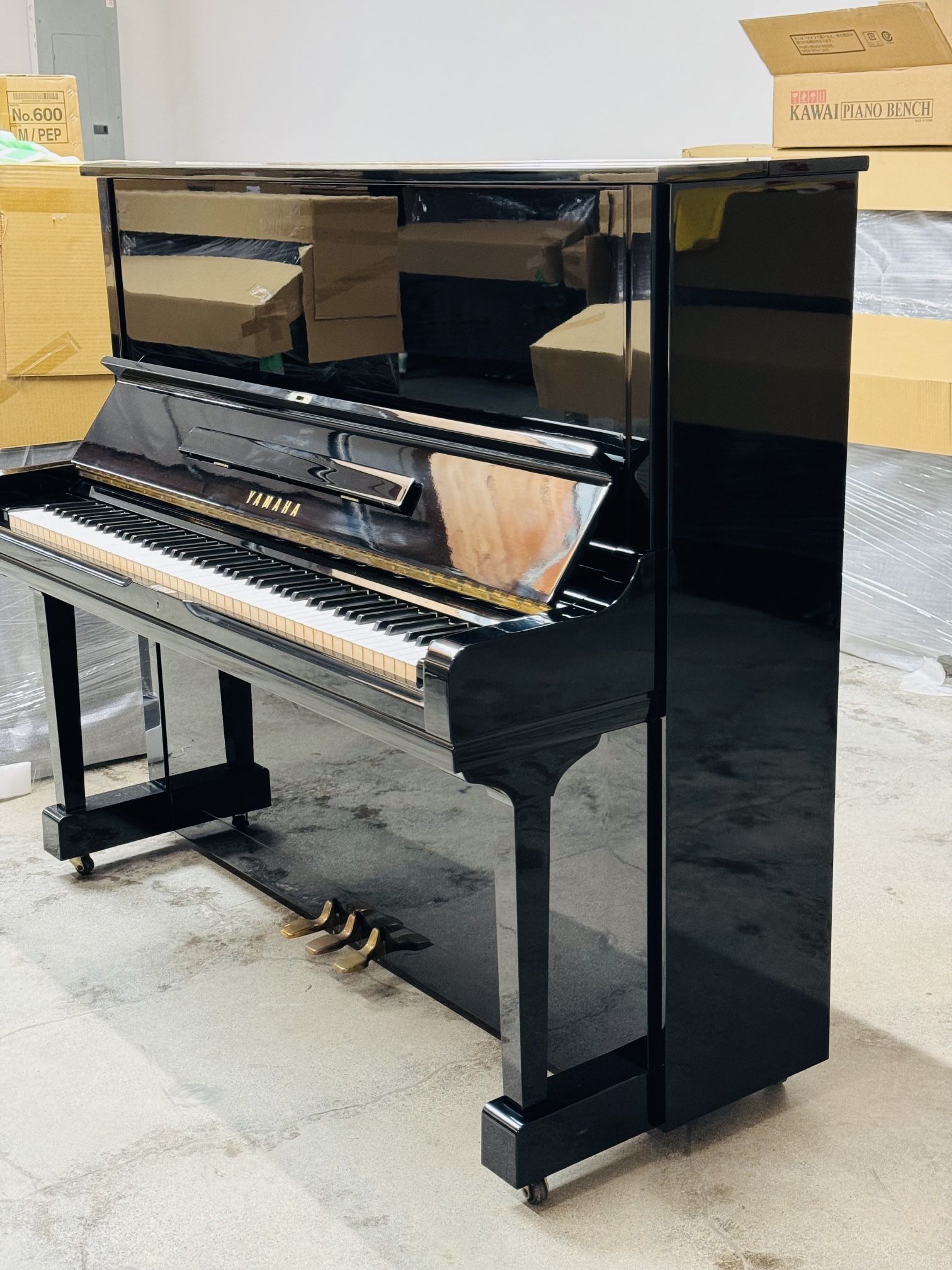 U3 Yamaha Piano. FREE 5 Year Warranty