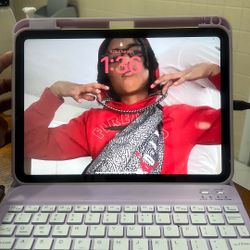 Unlock IPAD 10th Generation Yellow 10.9 