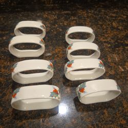 Ceramic Christmas Napkin Rings – Set of 8