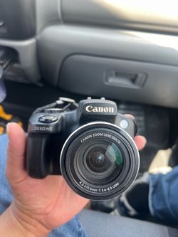 Canon power shot digital camera  Charger not included !