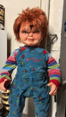 Chucky doll