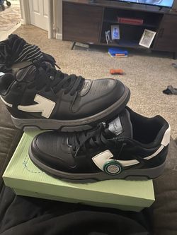 Off-White Grey/Black/White Sneakers – Size 44 / US 11 – Brand New w/ Box