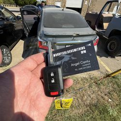 Llaves, llaveros, programación de llaves, llaves perdidas, llaves dañadas, llaves inteligentes, copias de llaves, corte de llaves