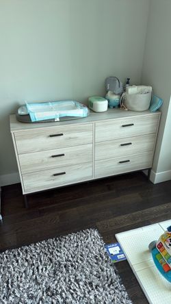 60” dresser with 6 drawers