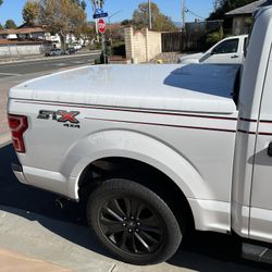 Snug Top Tonneau Cover