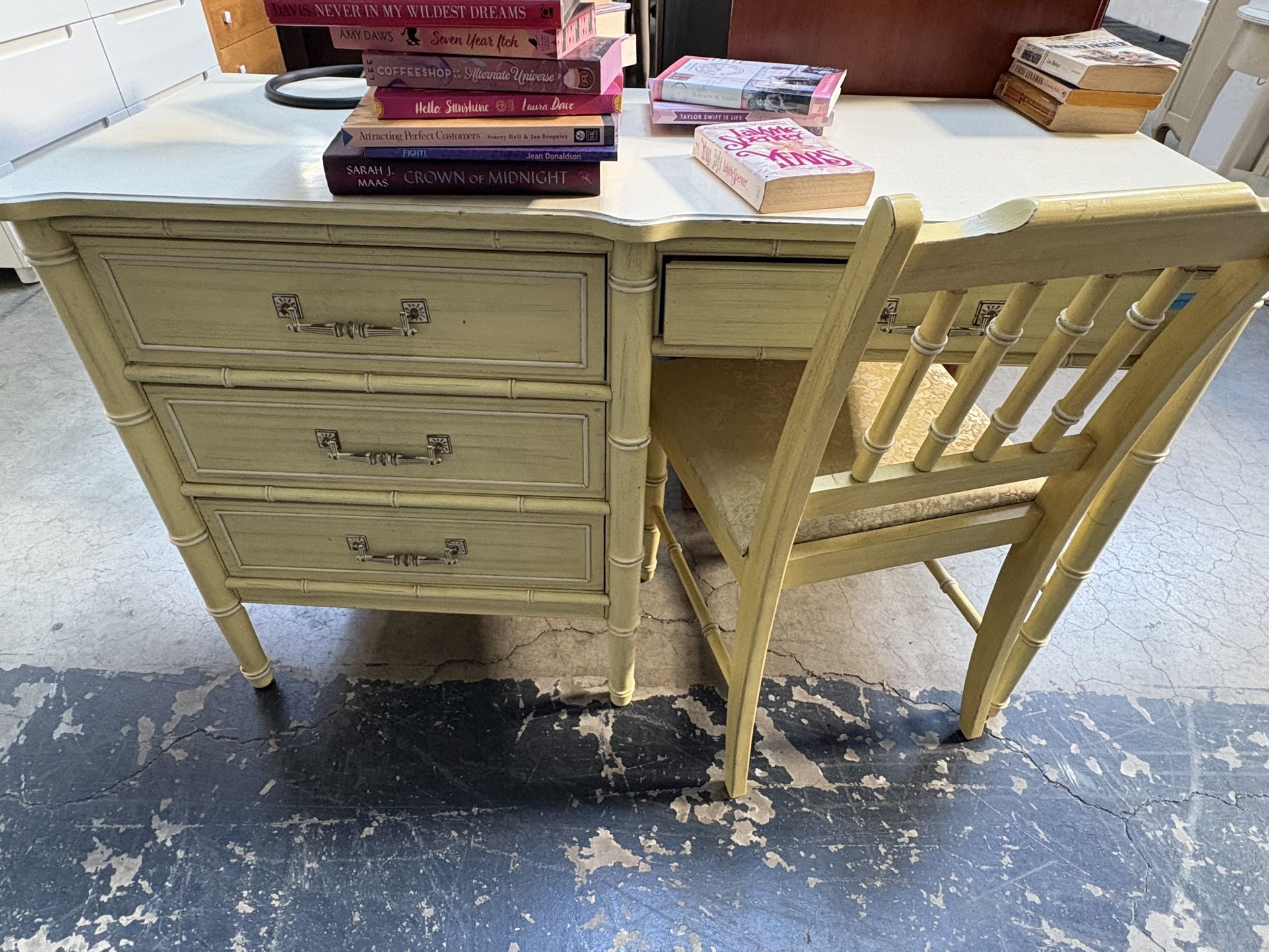 Henry Link Bali Hai Desk and Chair