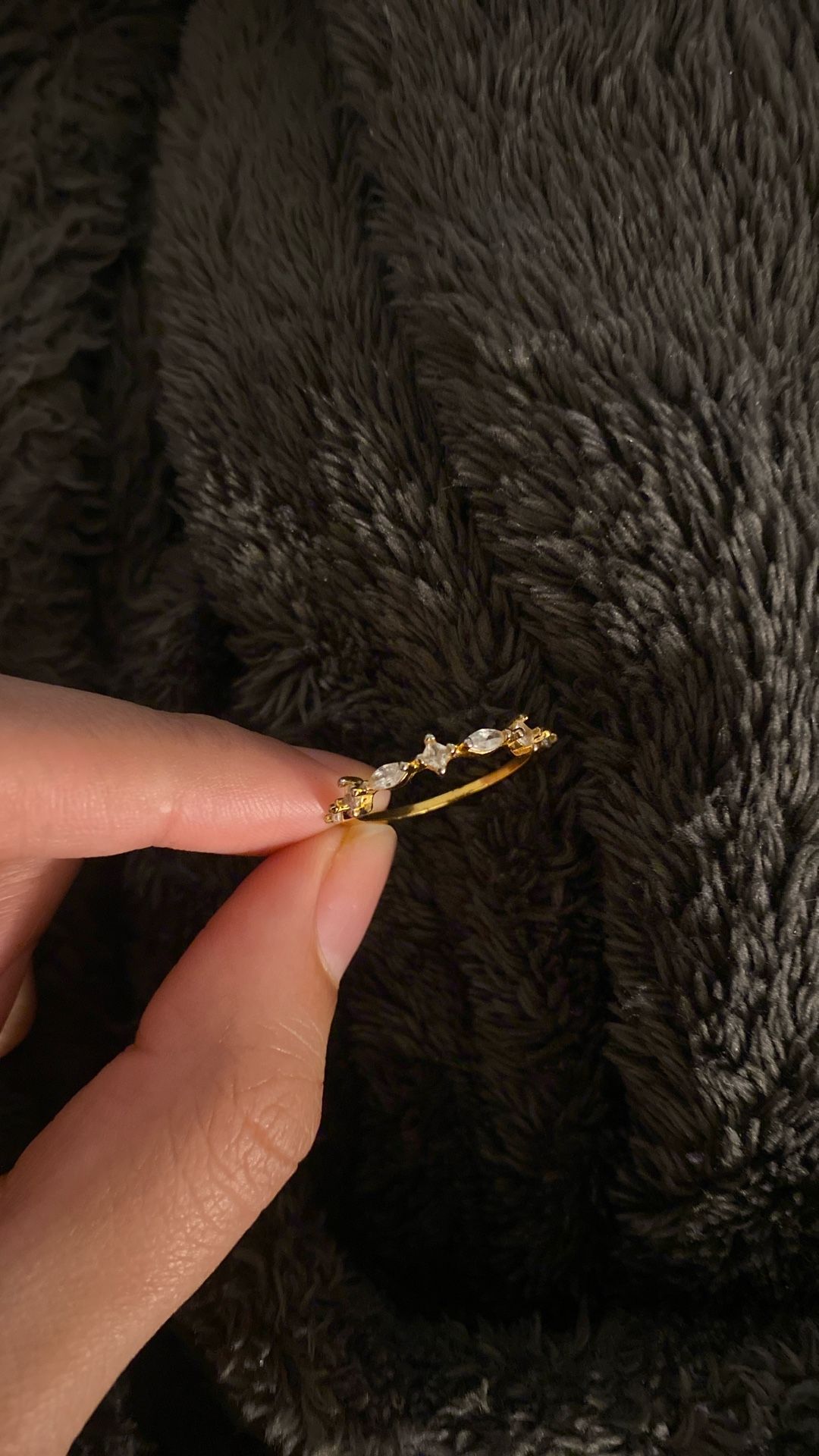 14k Gold Filled Thin Band Ring SIZE: 7