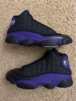 Size 9.5 (Pre owned, no box) - Air Jordan 13 retro court purple