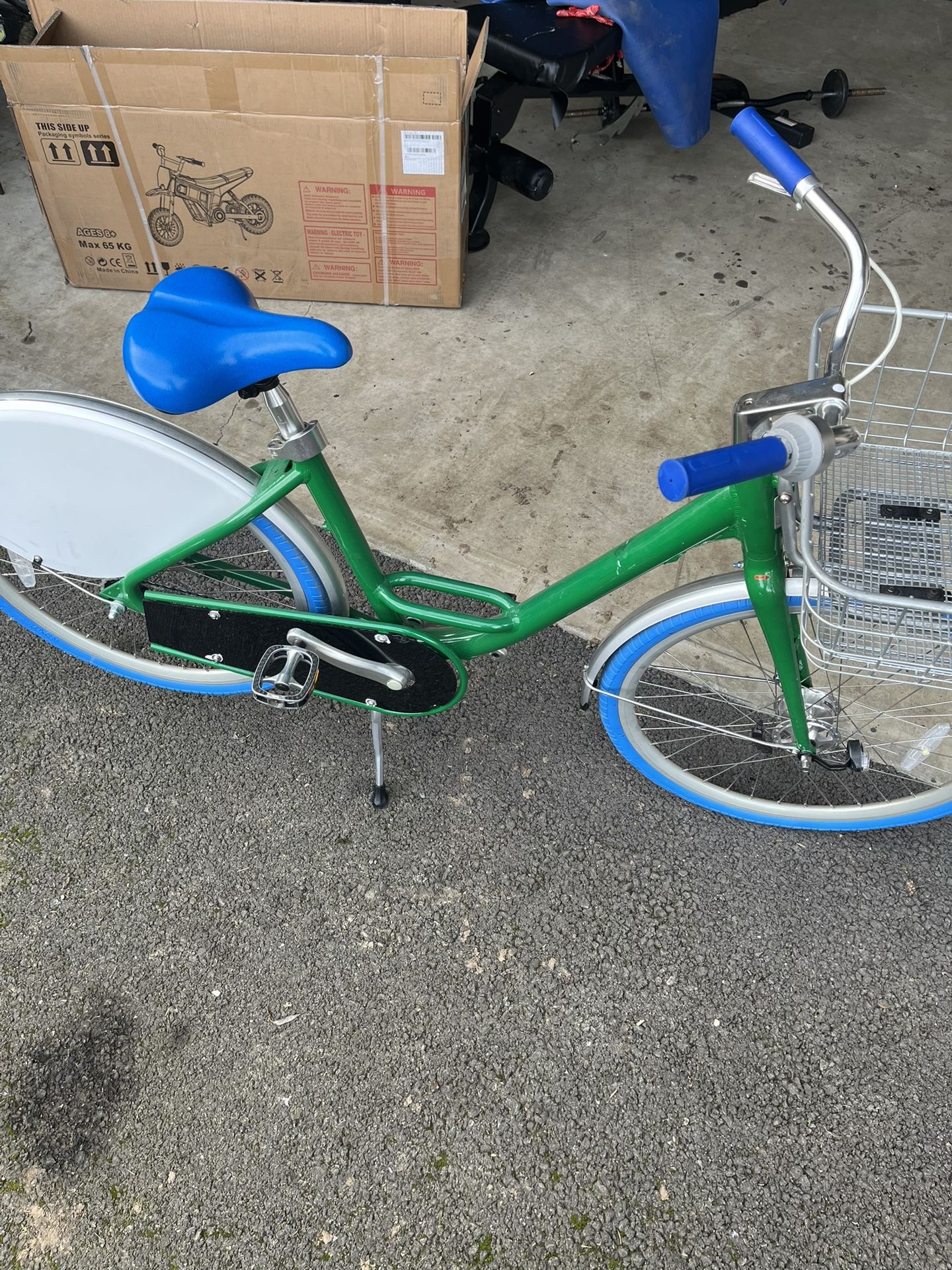 Bicycle 