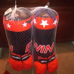 Located In Palmdale California Extra Large Punching Bags 30 Lb Bags With Gloves No Shipping
