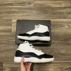 Jordan 11s 