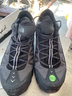 Running shoes