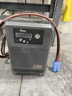 Forklift battery charger