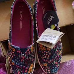 toms