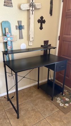 gaming desk