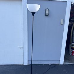 Black Standing Lamp
