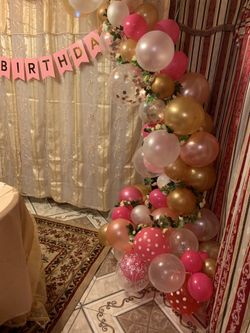 Sweet 16 decoration balloons