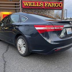 2015 Toyota Avalon Hybrid