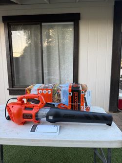 Black deker 450 CFM corded electric blower
