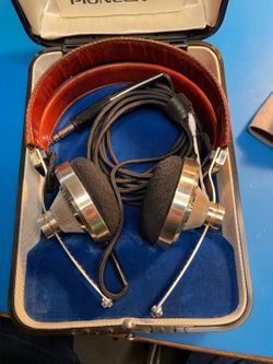 Super Vintage Pioneer SE-L40 Stereo Headphones, Fully Working W/Case & Manual