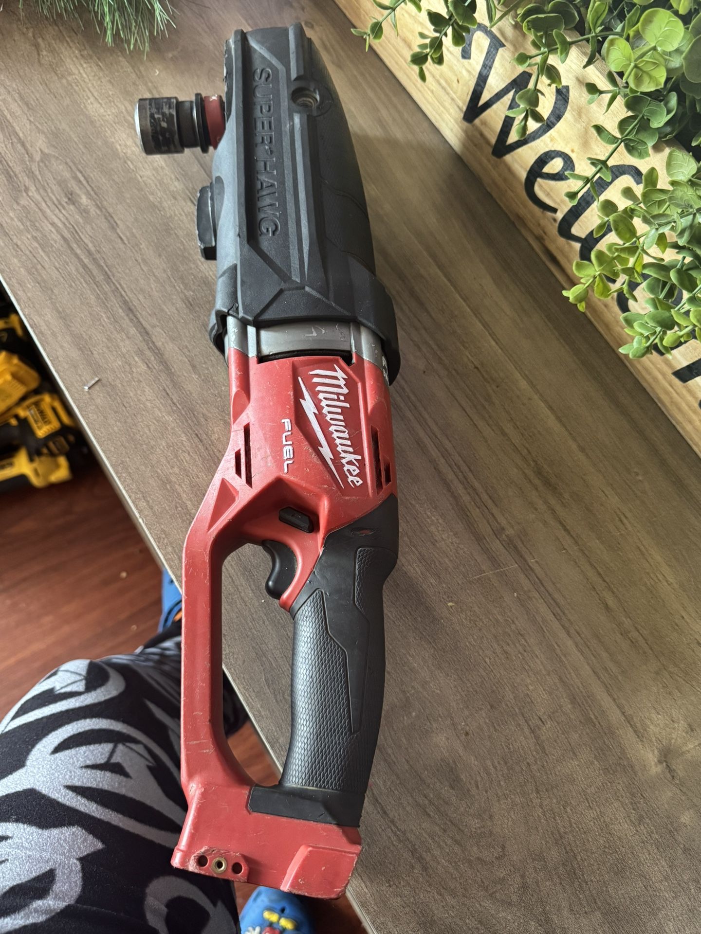 SÚPER HAWG MILWAUKEE FUEL 