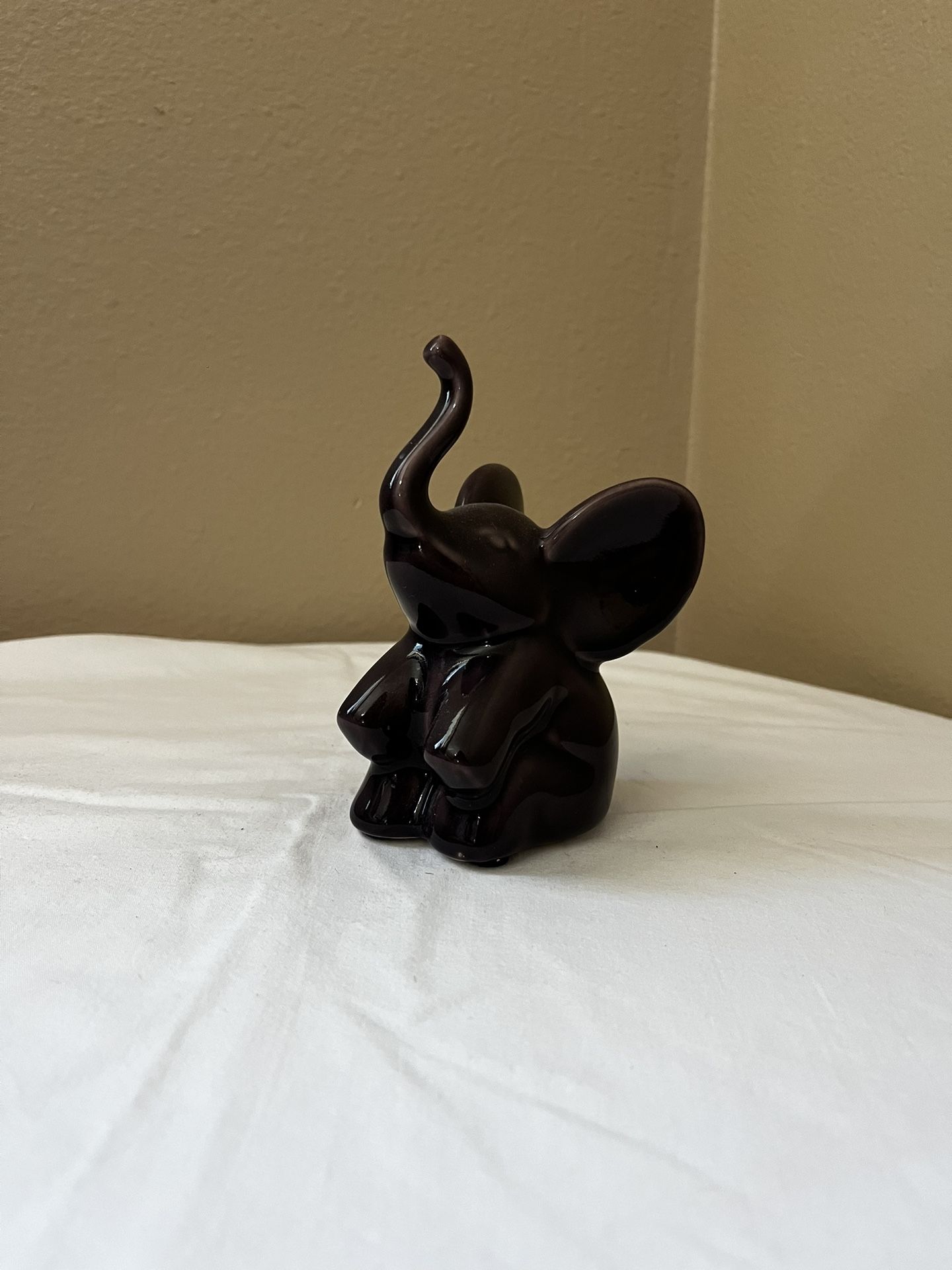 Ring Holder Elephant