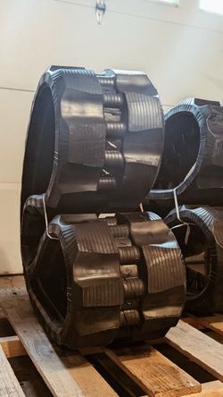 New Premium Set of Heavy Duty Rubber Tracks