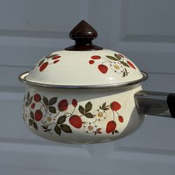 Sheffield Strawberries N Cream Vintage
