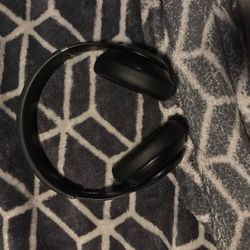 Beat Studio Bro Noise Cancellation 