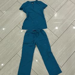 XS Scrub Set