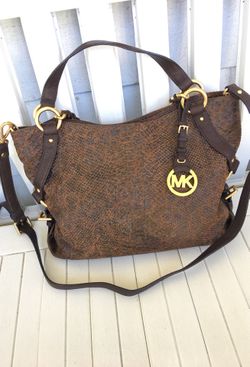 Authentic MICHAEL KORS purse