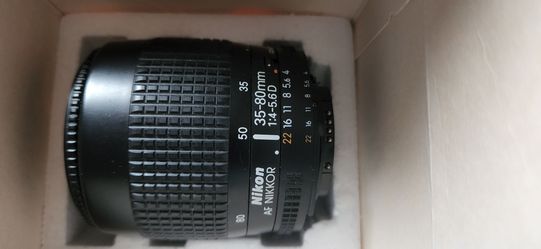 Nikon/Nikkor 35-80mm lens, in box