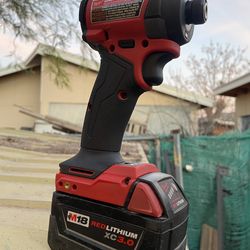 Milwaukee 1/4 in. Fuel Impact Driver