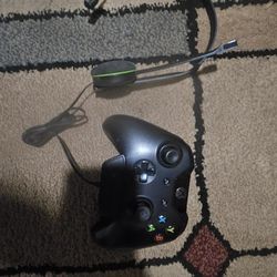 Xbox 1 Controller And Headset
