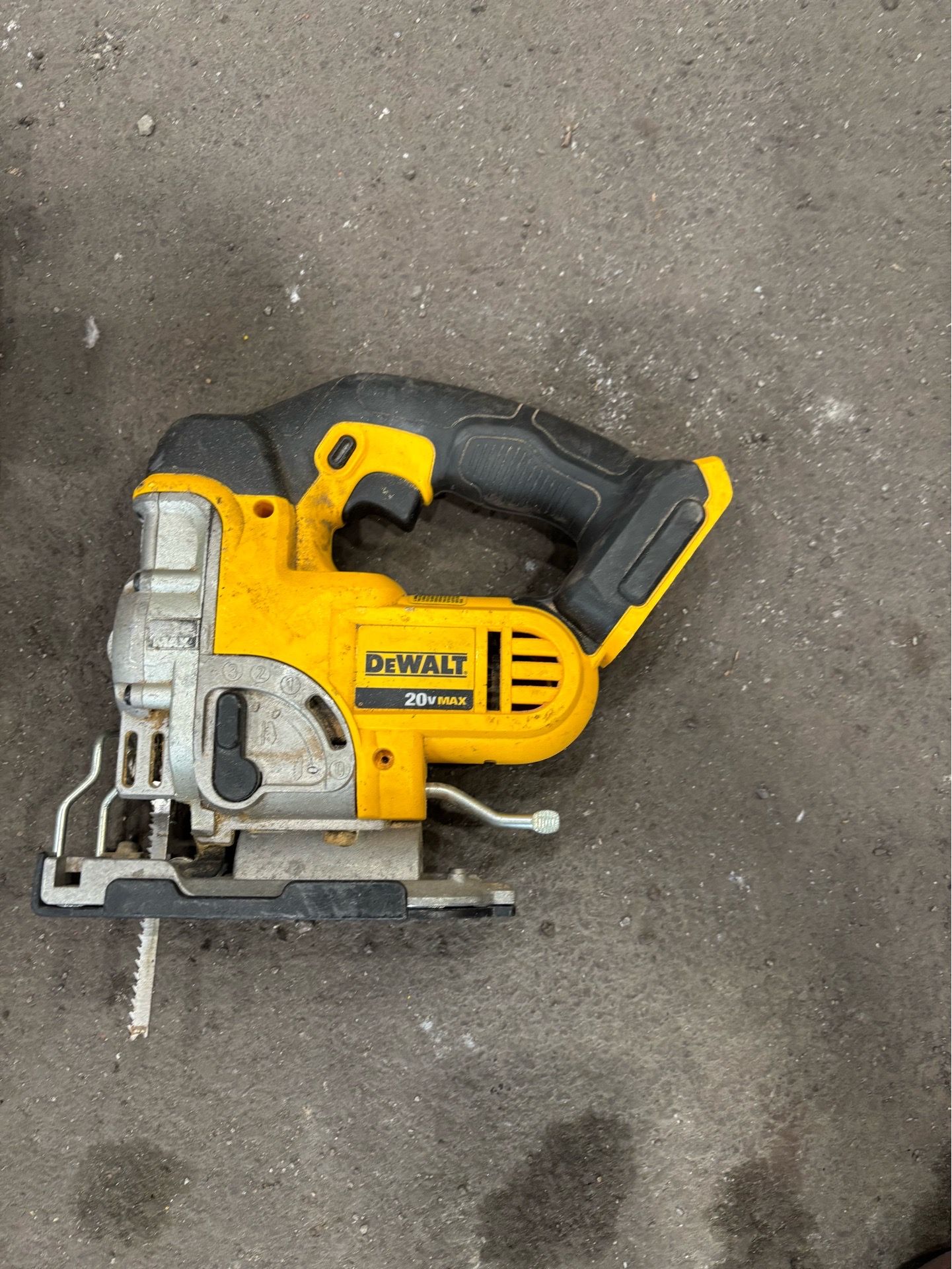 DeWalt cordless jigsaw